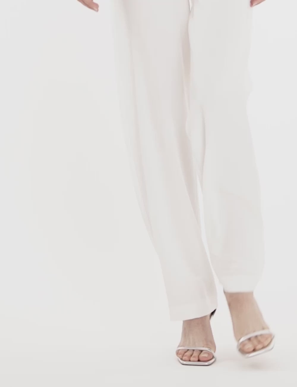 Jijil Pantalone cropped Offerta