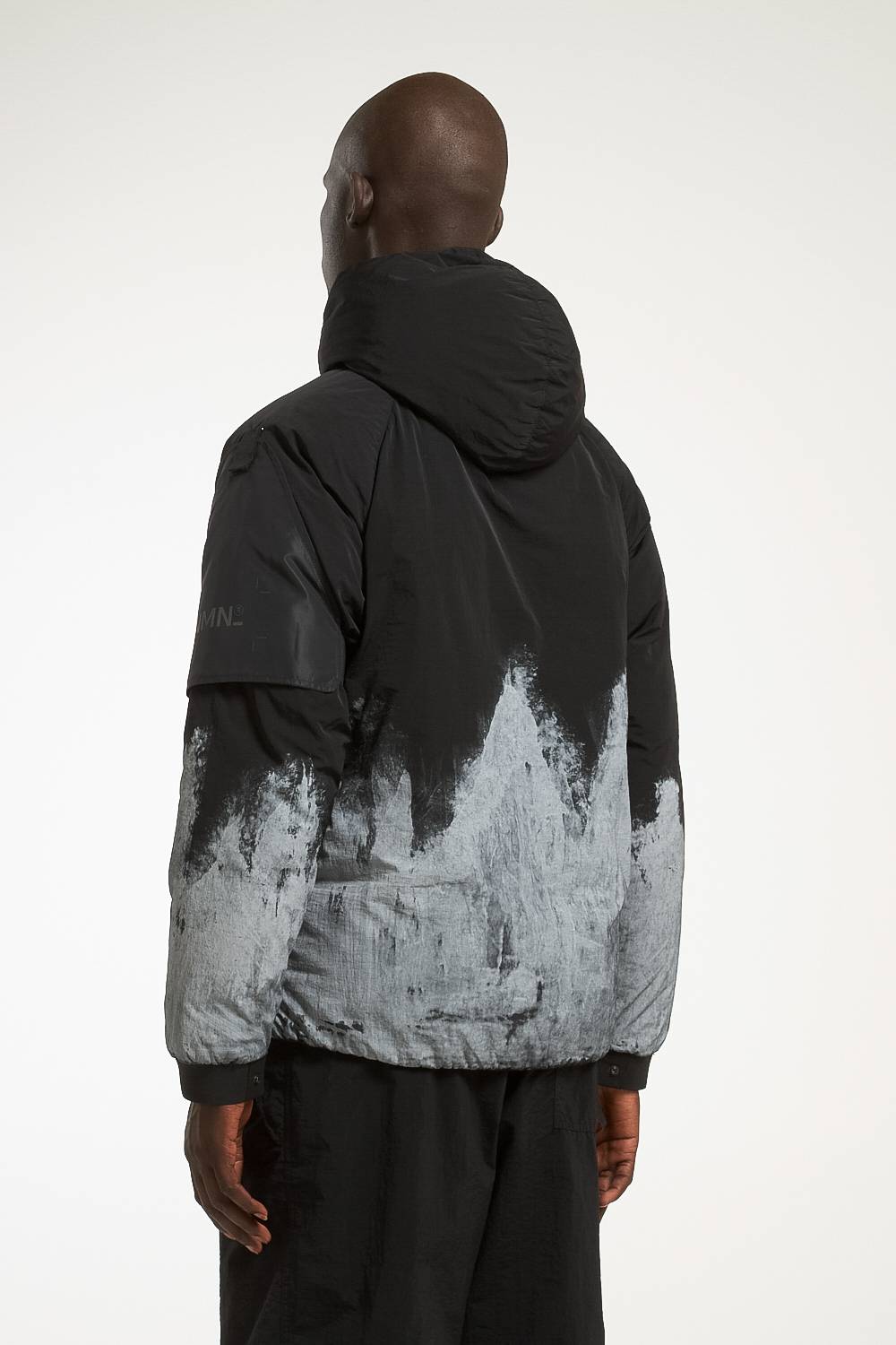 NemeN NMN_I22242/1_111 [JOYS – LIGHTWEIGHT DOWN JACKET] Offerta