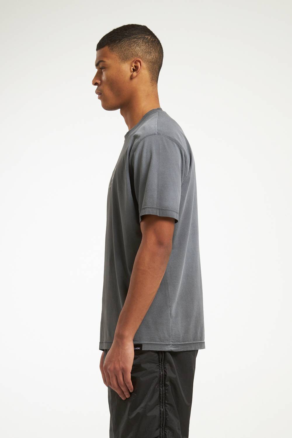 NemeN NMN_I22153T_149 [VENSE – HAND SPRAYED T-SHIRT] Moda