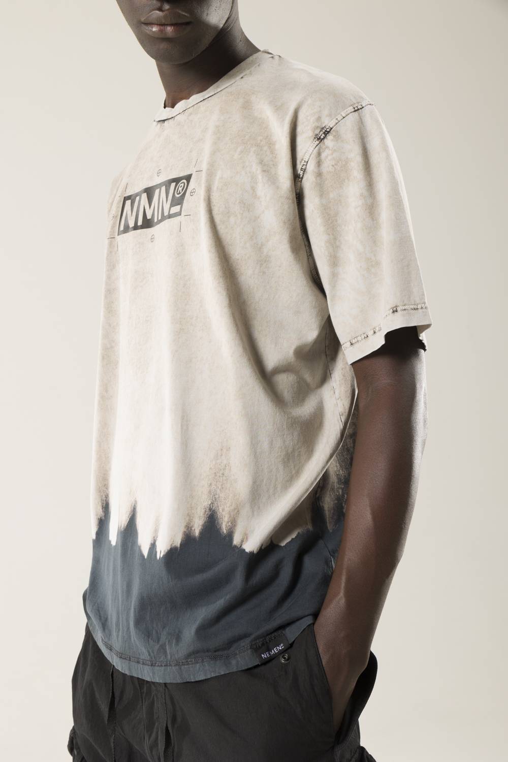 NemeN NMN_22140T_190 [NMN® LOGO DISCHARGED T-SHIRT] Vendite Flash