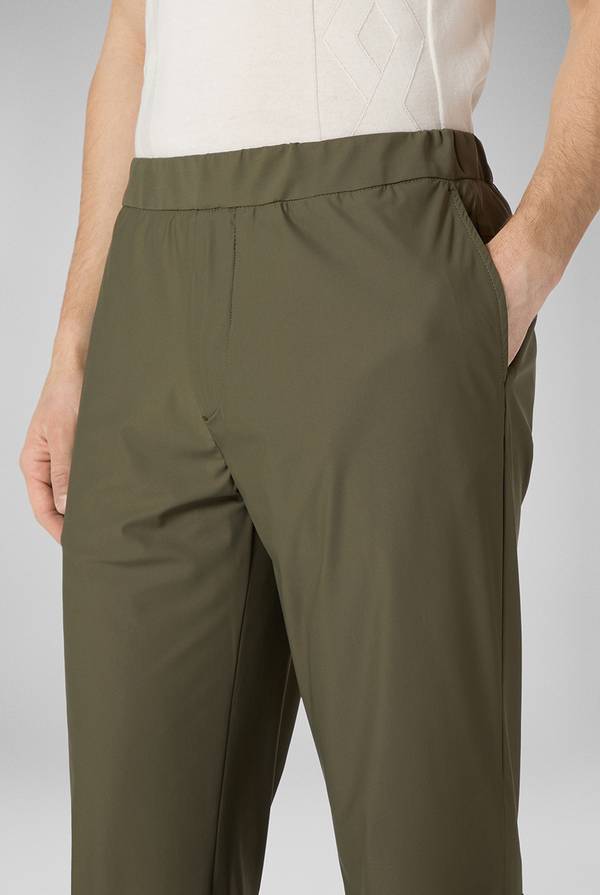 Lab. Pal Zileri Pantalone in tessuto tecnico Qualità Garantita
