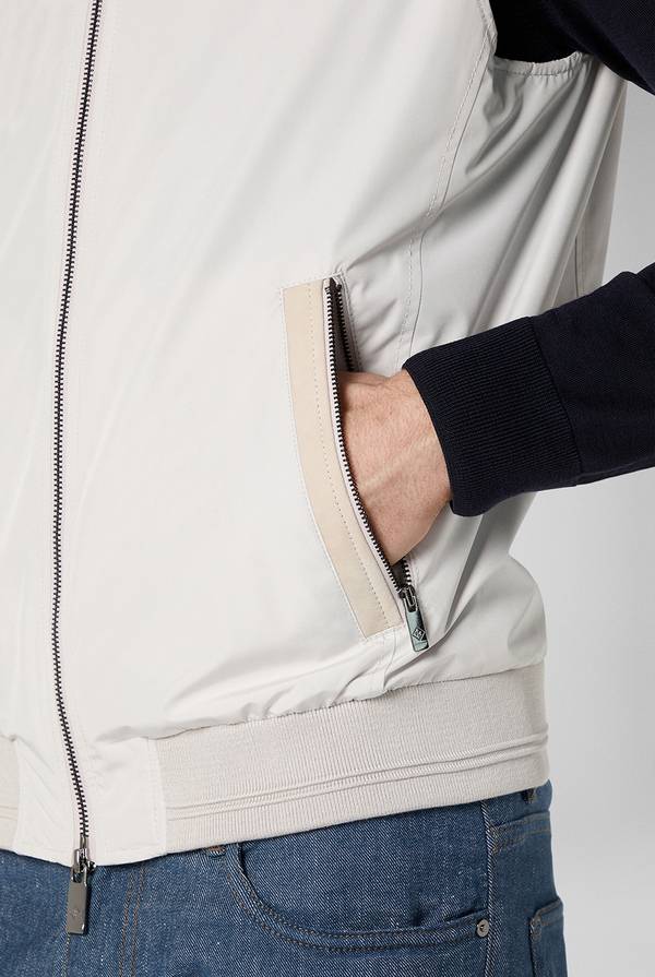 Lab. Pal Zileri Outerwear gilet in nylon ultra leggero Negozio