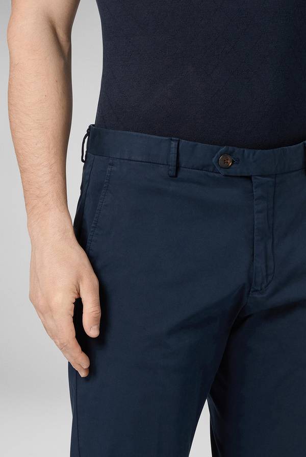 Lab. Pal Zileri Chino in cotone stretch tinto in capo Pezzi Unici