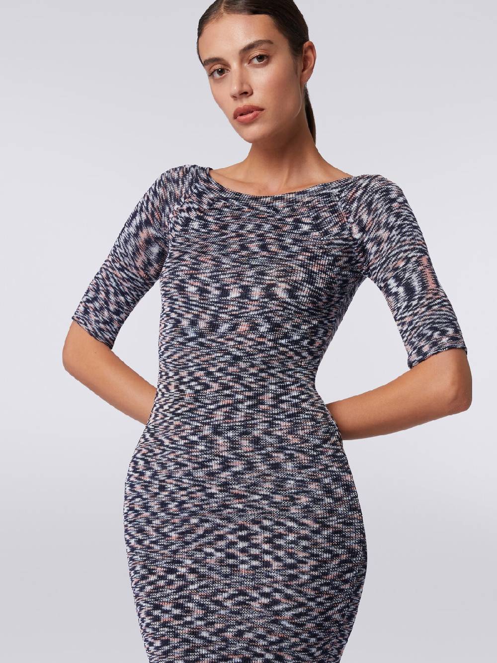 Missoni Mini-abito a maniche corte in misto viscosa fiammata Promozione