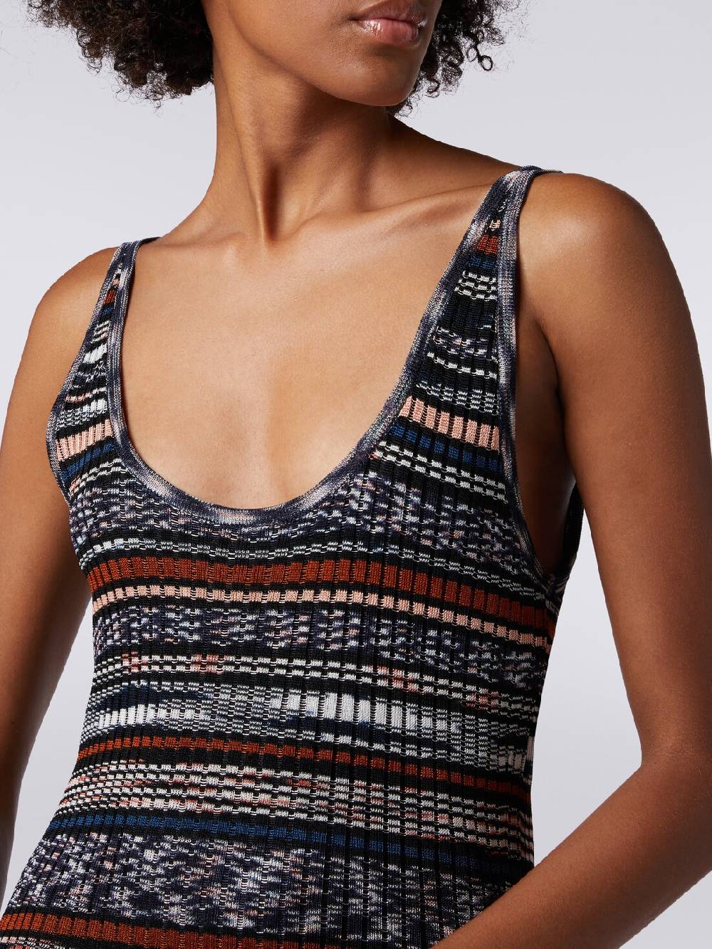 Missoni Abito lungo a costine in viscosa fiammata Affare Del Giorno