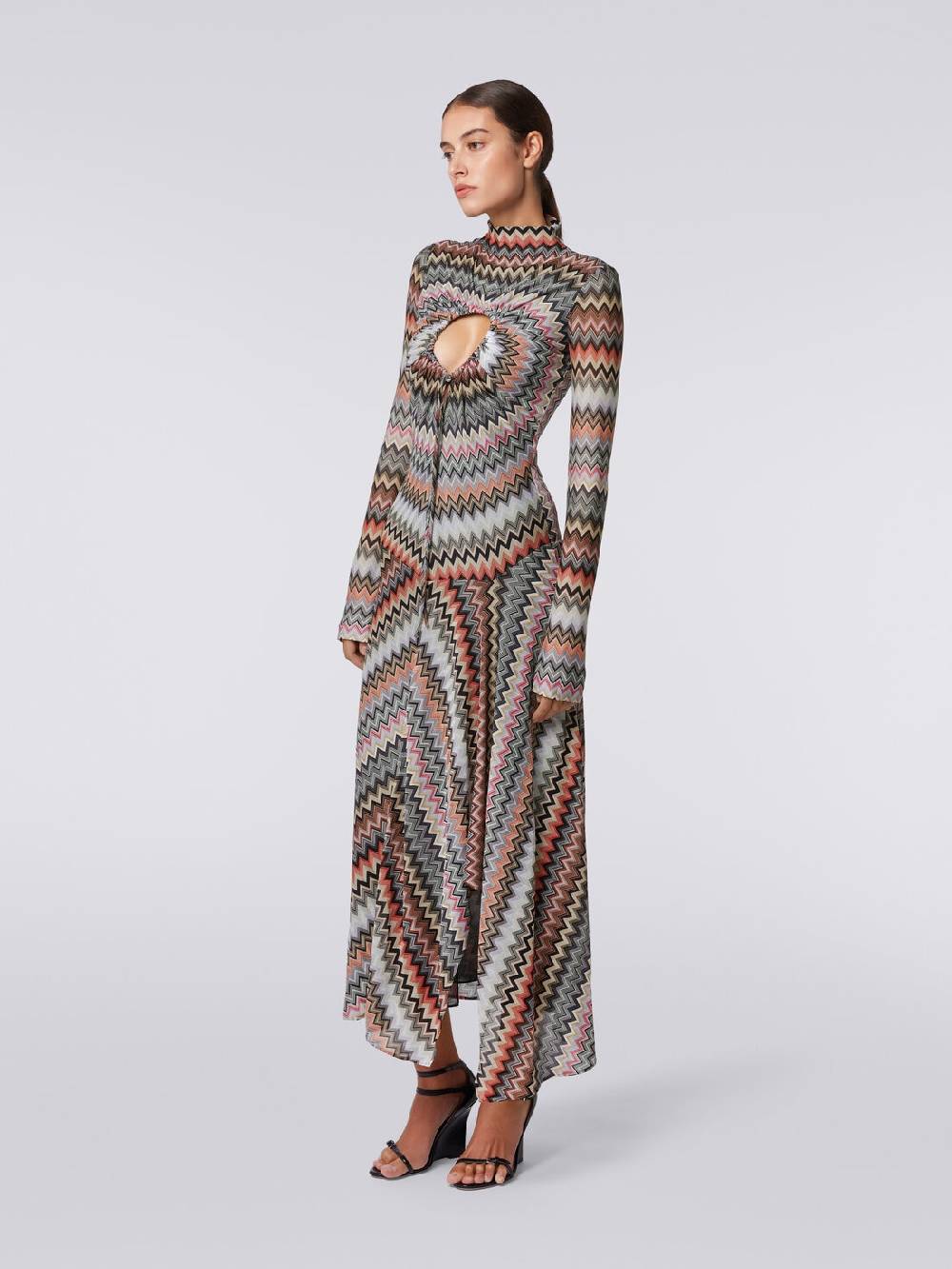 Missoni Abito lungo in cotone e viscosa zig zag con dettaglio cut-out e spacco Saldi