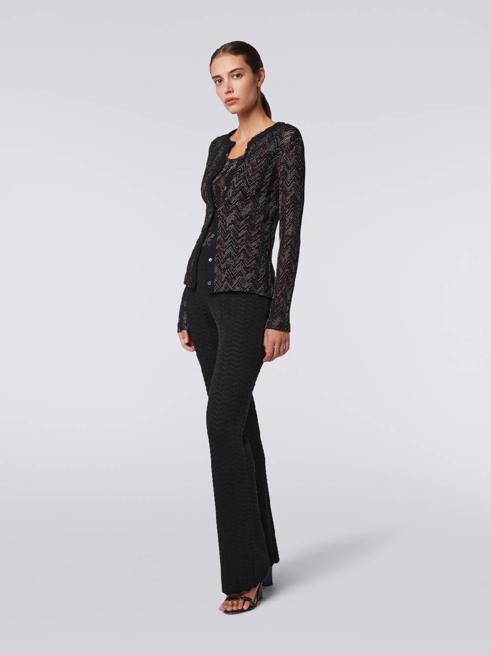 Missoni Cardigan corto in maglia di lana e viscosa con zig zag in rilievo Acquista Ora