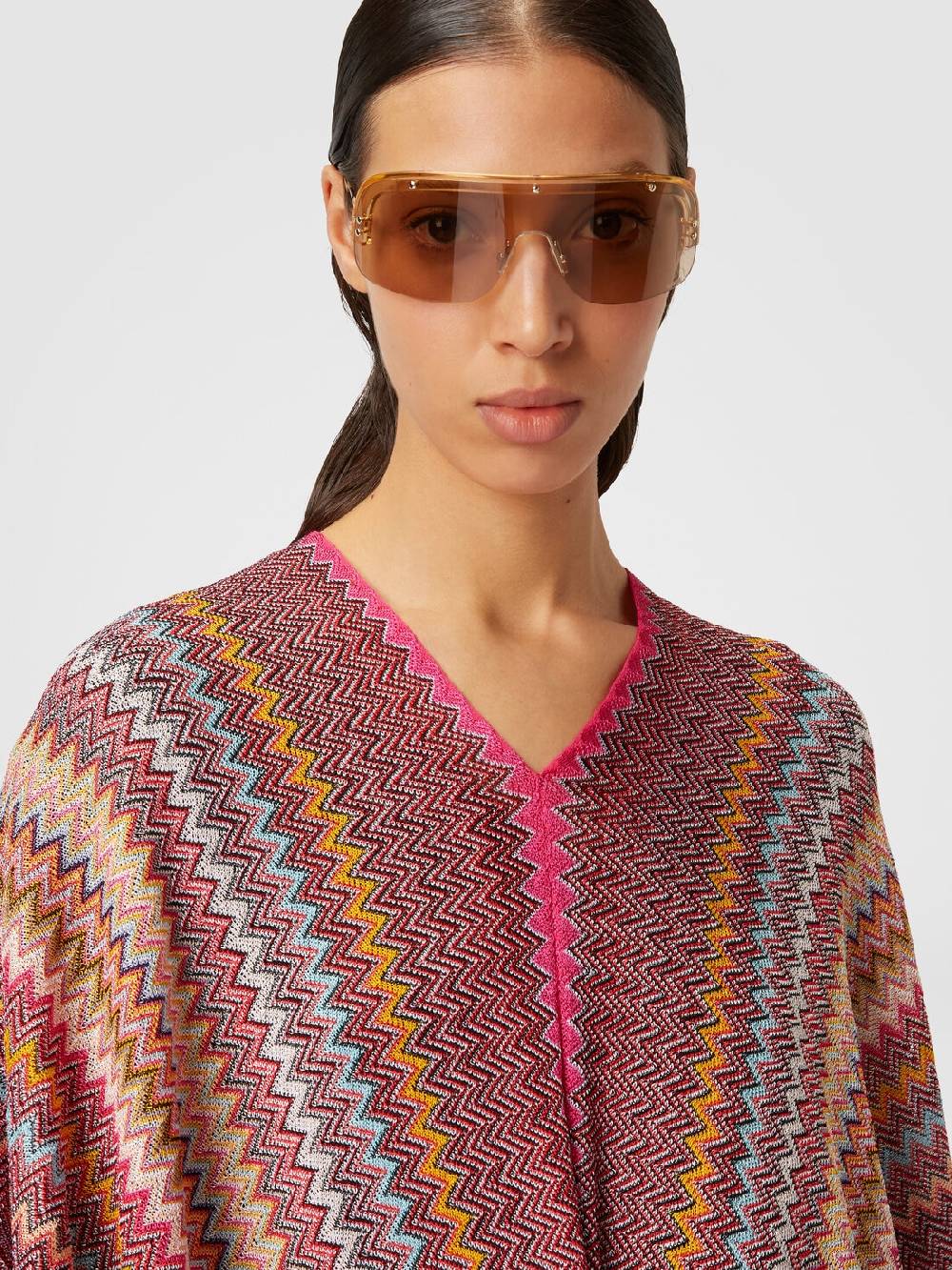 Missoni Poncho in maglia di viscosa zig zag con frange Offerta per la Festa della Mamma