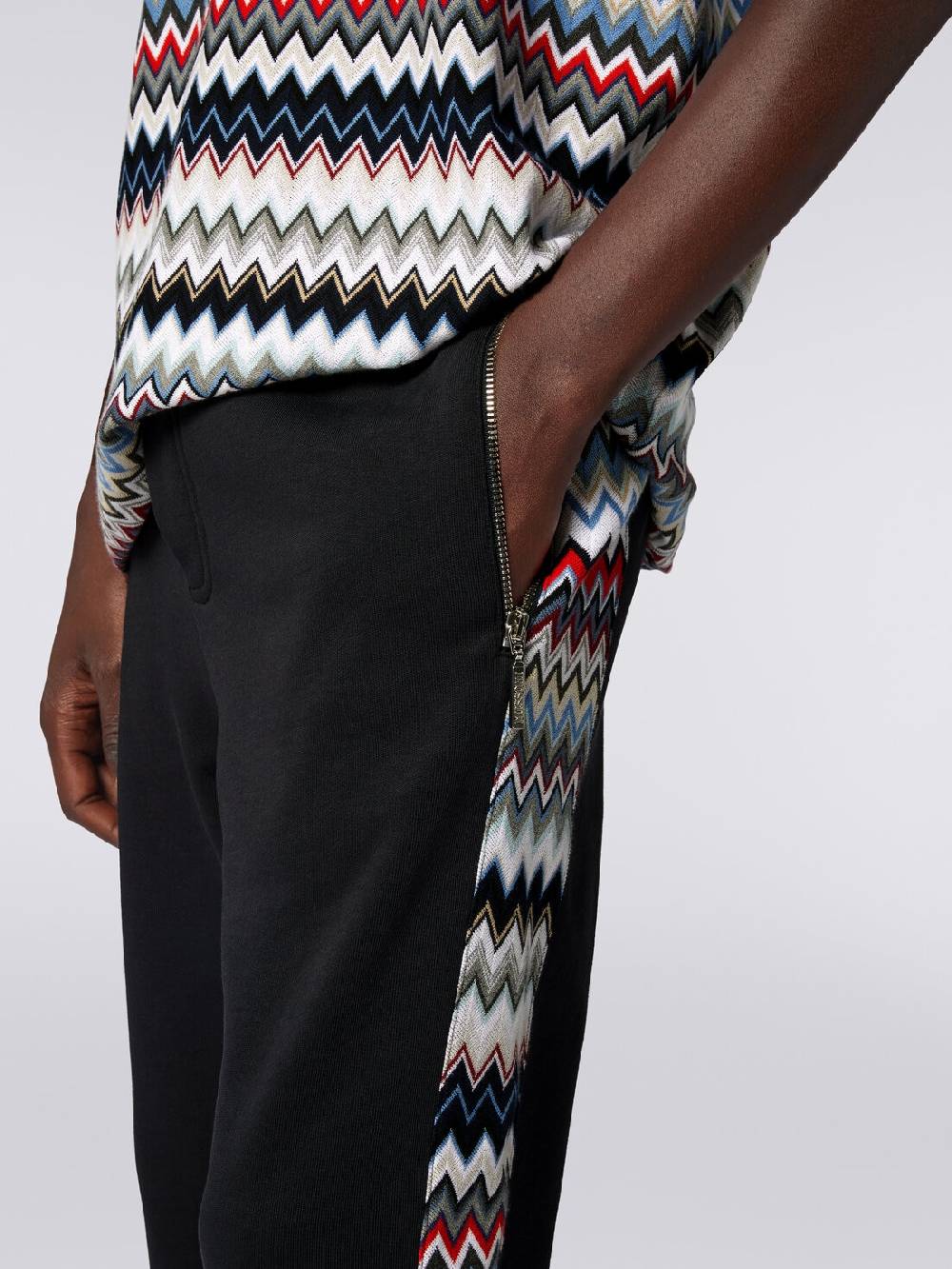 Missoni Joggers in cotone con inserti zig zag 2025