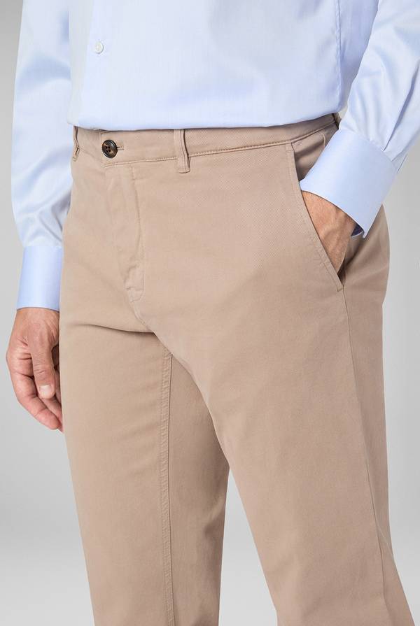 Pal Zileri Pantaloni chino tinti in capo in cotone e tencel stretch Offerta