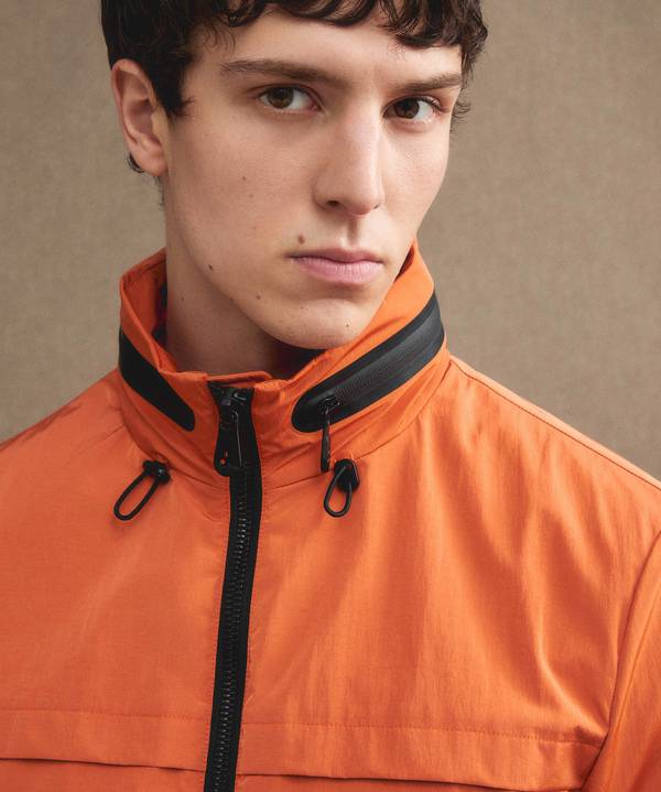 Peuterey Bomber in nylon con cappuccio estraibile Nuovo