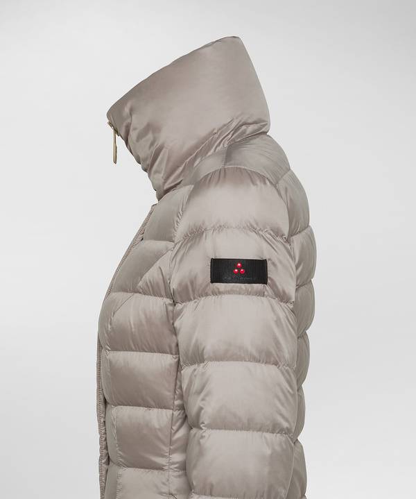 Peuterey Piumino Lungo Slim Ed Ecofriendly Vendita Economica