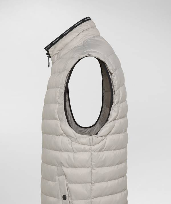 Peuterey Gilet imbottito superleggero e semilucido Novità