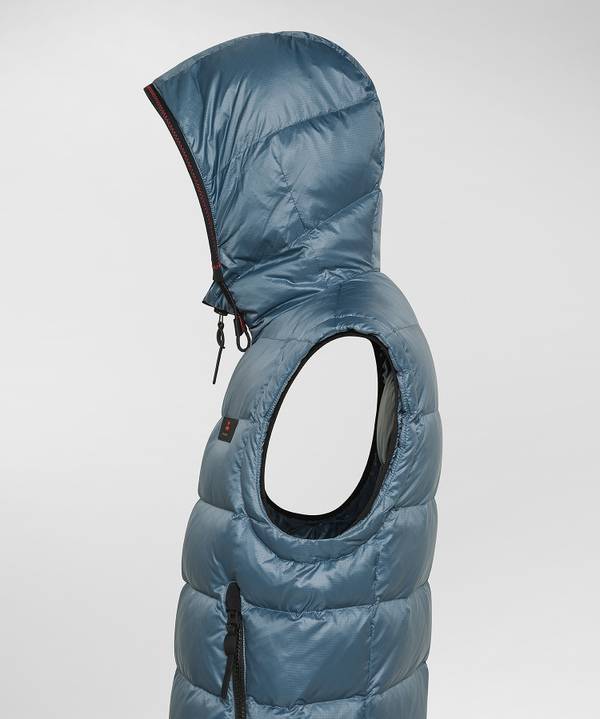 Peuterey Gilet In Nylon Ripstop Resistente Allo Strappo 2025