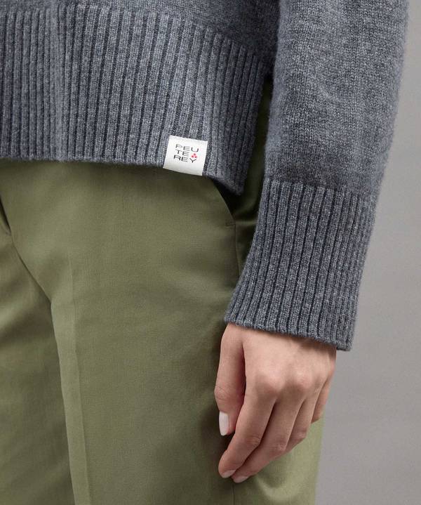 Peuterey Maglia In Misto Cachemire Con Dettagli A Contrasto Sottocosto