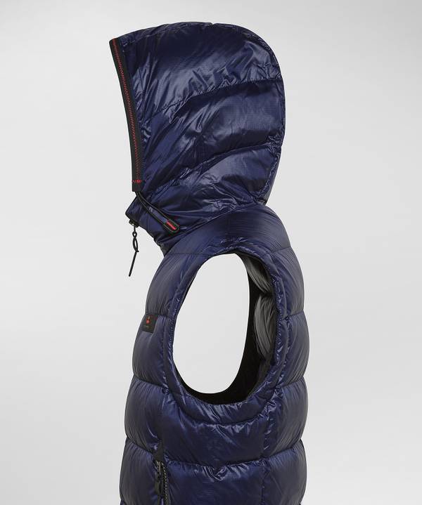 Peuterey Gilet In Nylon Ripstop Resistente Allo Strappo Fino al 60% di sconto