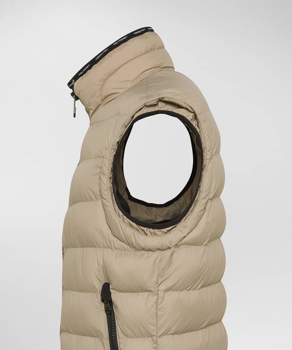 Peuterey Gilet Superleggero In Nylon Riciclato Ultimi tre giorni