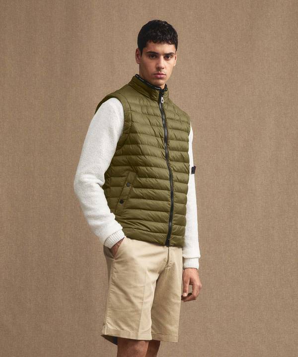 Peuterey Gilet imbottito superleggero e semilucido Vendita Economica