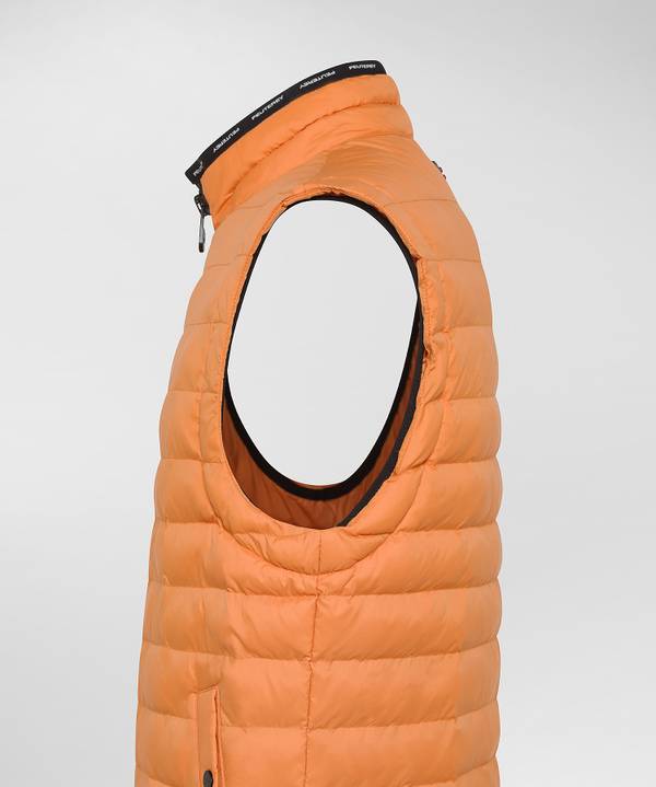 Peuterey Gilet imbottito superleggero e semilucido Vendita calda