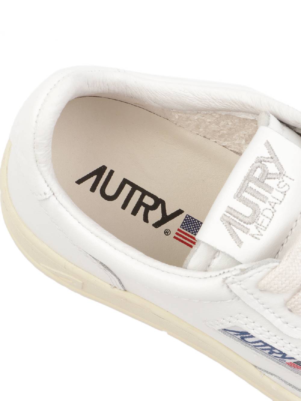 AUTRY Sneakers Donna In Pelle Spedizione Gratuita
