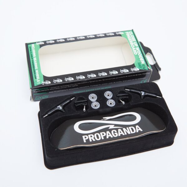 Propaganda Propaganda x Close Up Fingerboard complete set – Black Shopping Online