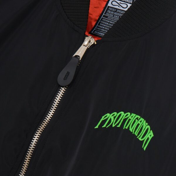 Propaganda Triangle Panther Bomber – Black Novità