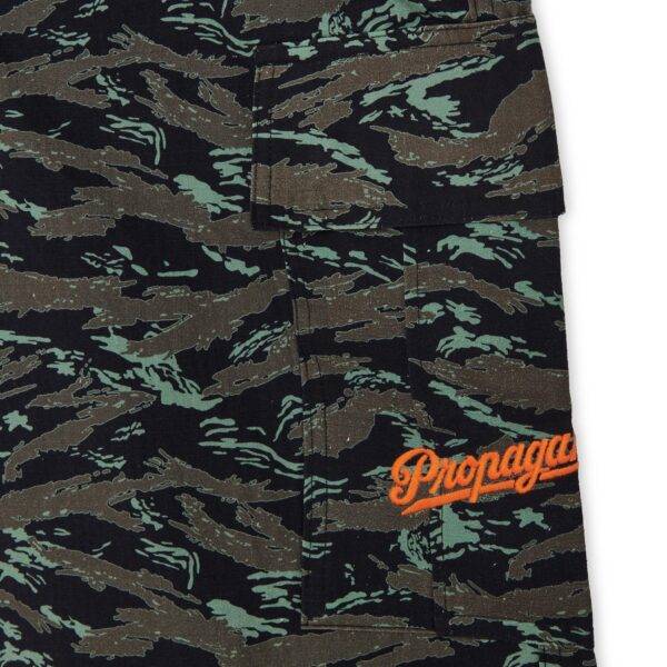 Propaganda Cargo Shorts – Tiger Camo Ultimo giorno
