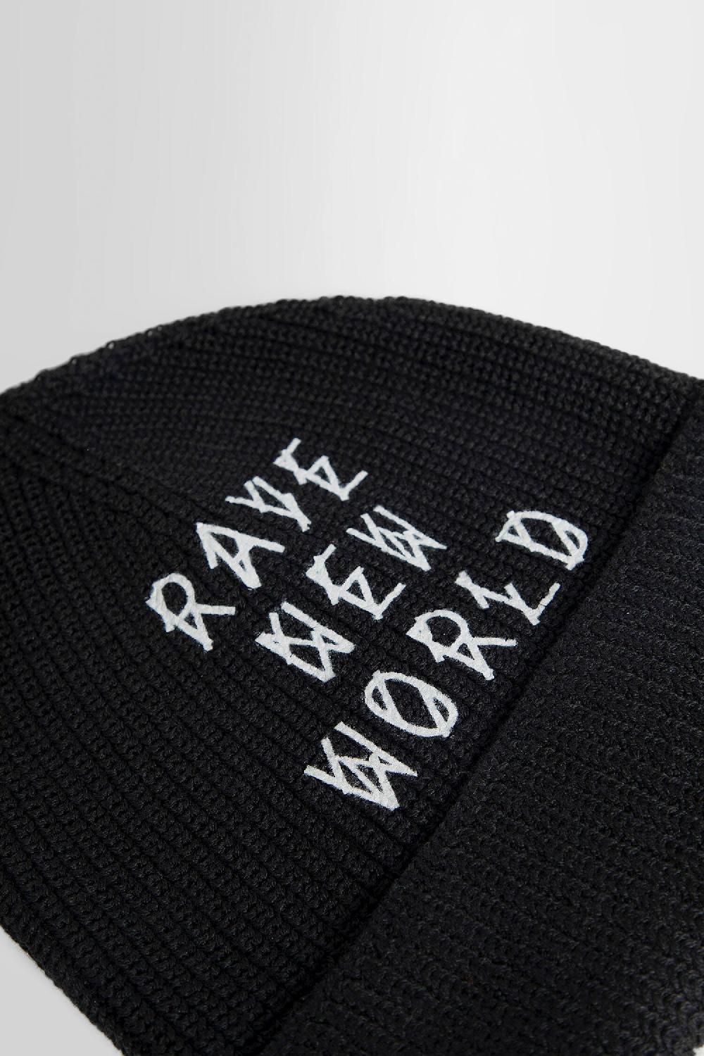 Antonioli 44 LABEL GROUP MAN BLACK HATS Offerte