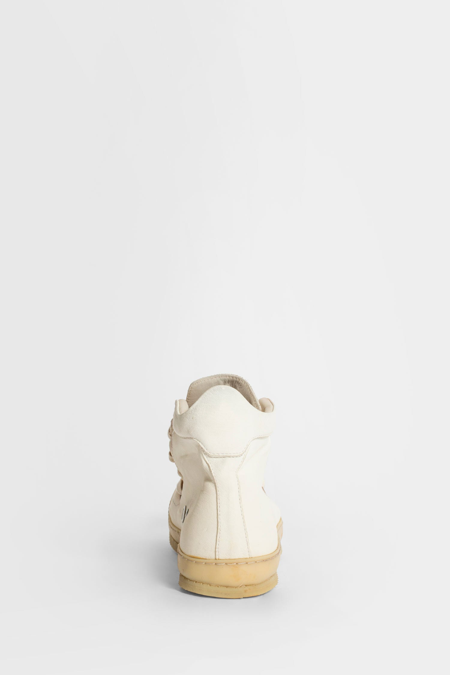 Antonioli A DICIANNOVEVENTITRE MAN WHITE SNEAKERS Offerte