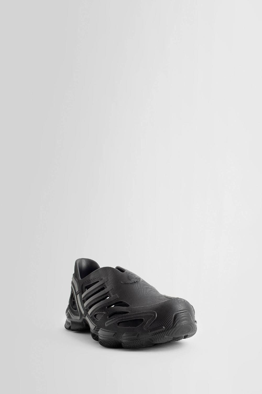 Antonioli ADIDAS MAN BLACK LOAFERS & FLATS Prezzo Ridotto