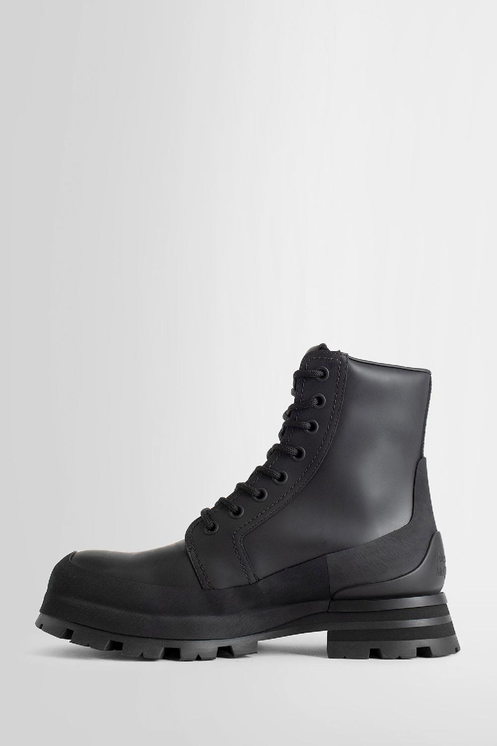 Antonioli ALEXANDER MCQUEEN MAN BLACK BOOTS Negozi Online