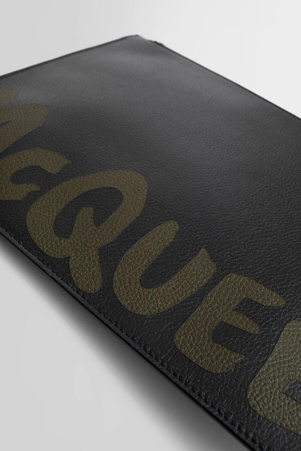 Antonioli ALEXANDER MCQUEEN MAN BLACK CLUTCHES & POUCHES Fino Al -60%