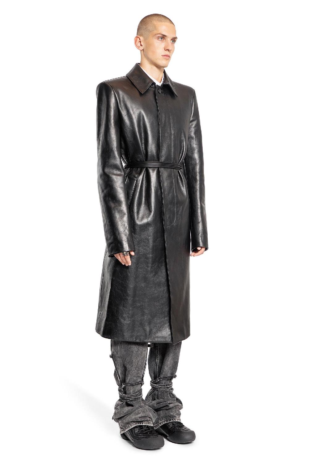 Antonioli ALEXANDER MCQUEEN MAN BLACK COATS Affare Del Giorno