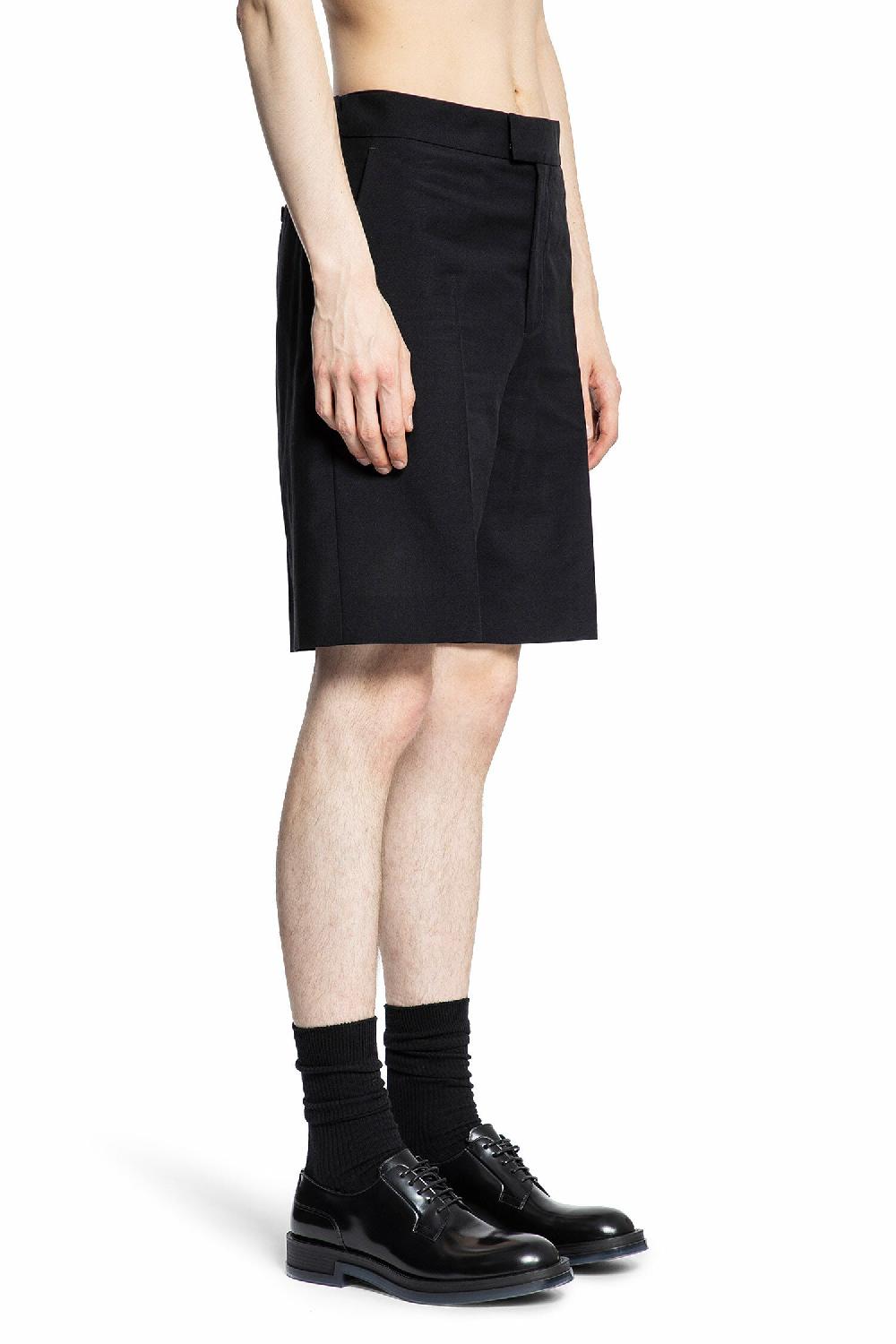 Antonioli ALEXANDER MCQUEEN MAN BLACK SHORTS & SKIRTS Vendite Flash