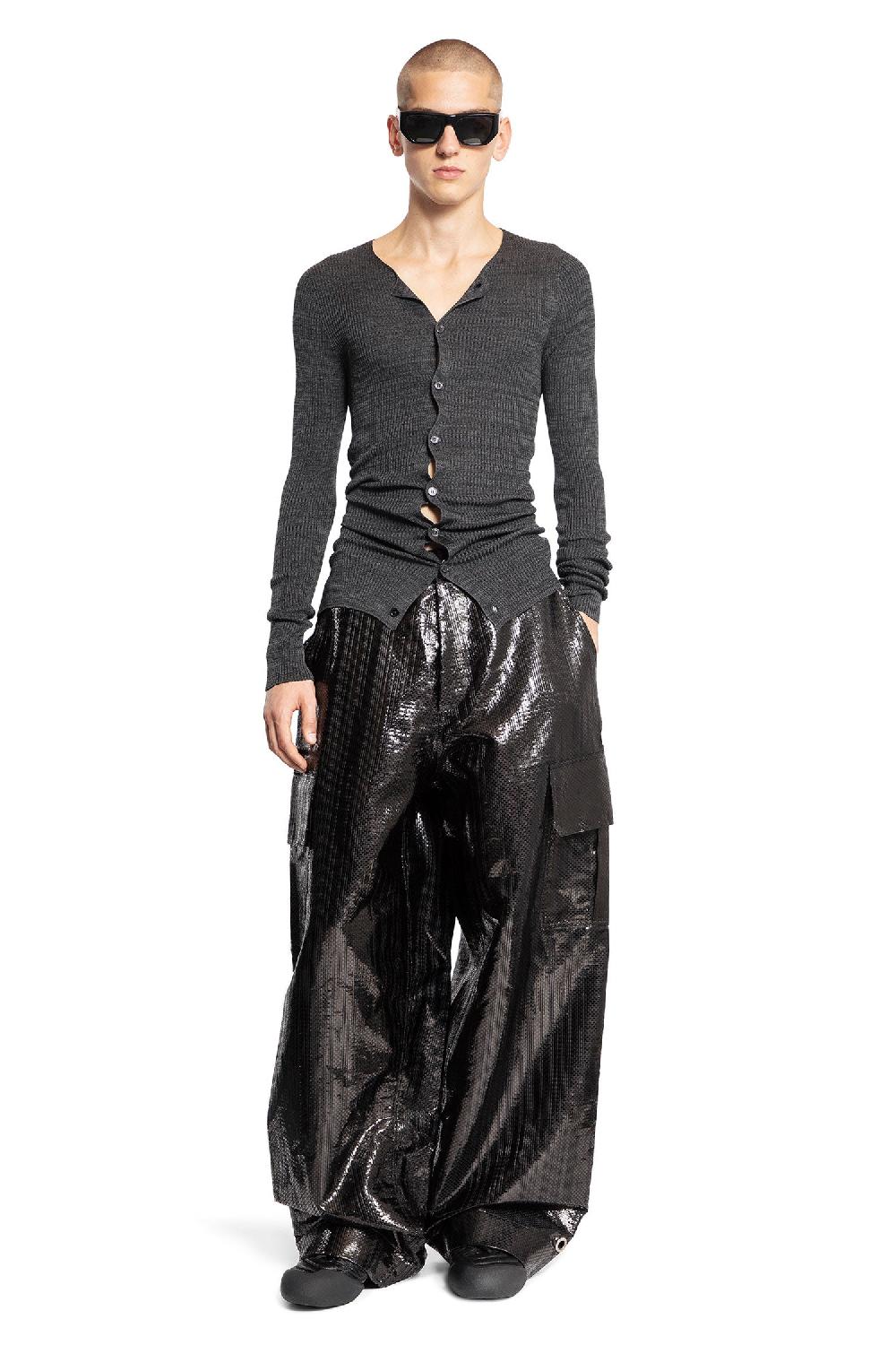 Antonioli ALEXANDER MCQUEEN MAN BLACK TROUSERS Negozi Online