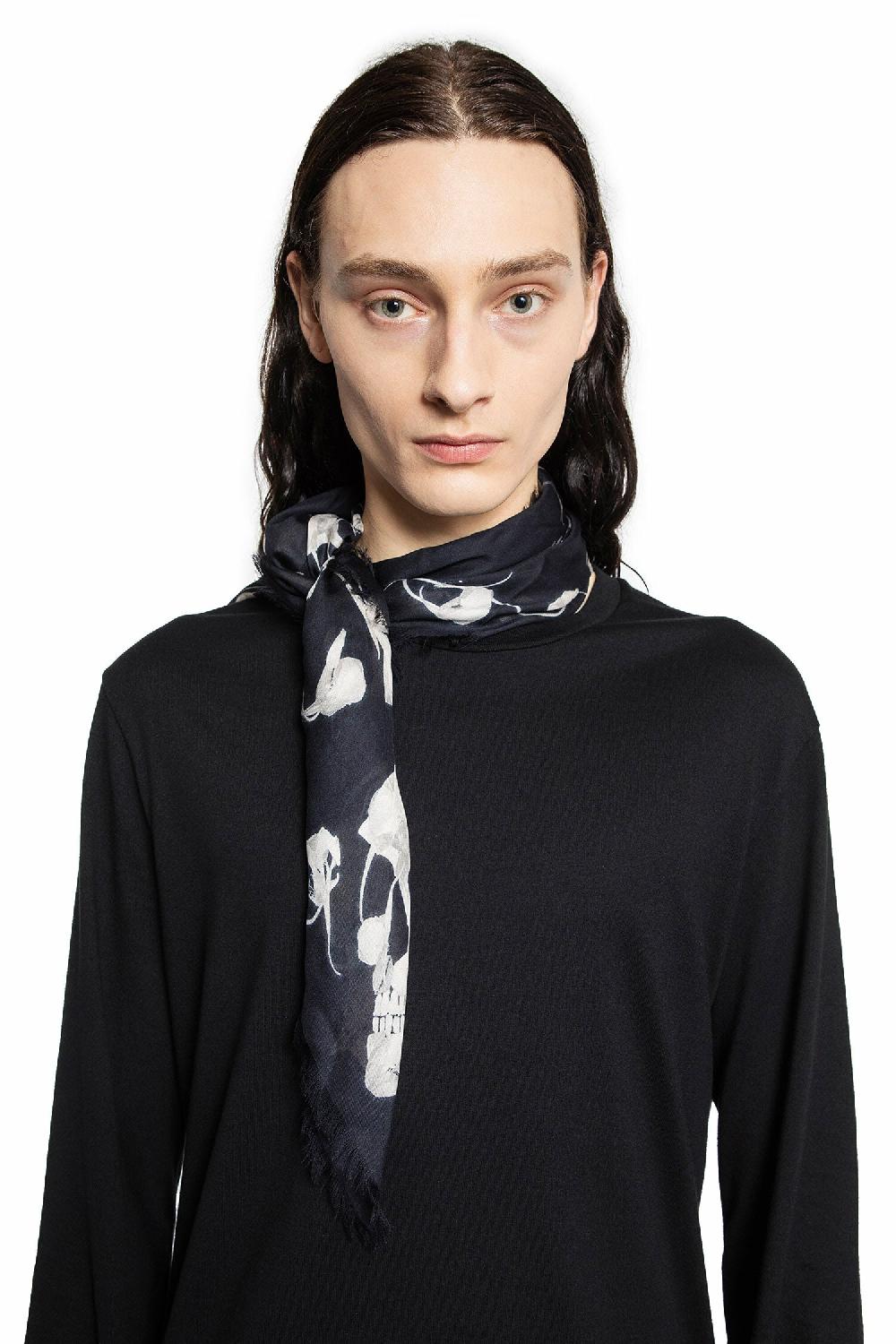 Antonioli ALEXANDER MCQUEEN MAN BLACK&WHITE SCARVES Presa