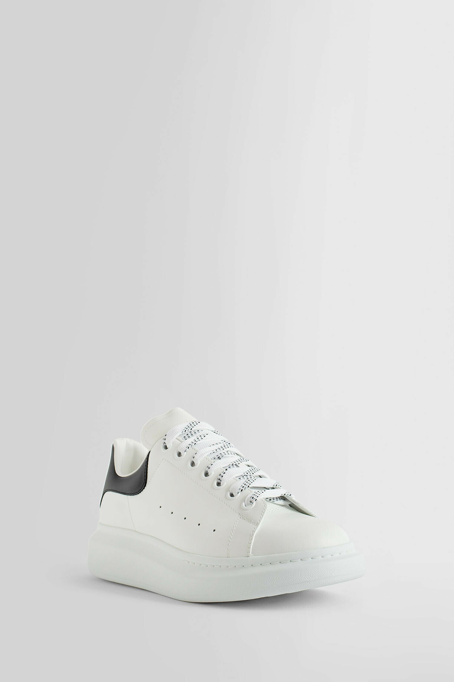 Antonioli ALEXANDER MCQUEEN MAN WHITE SNEAKERS Vendita