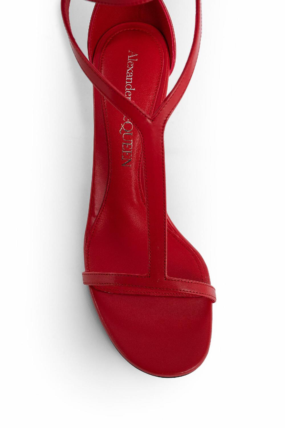 Antonioli ALEXANDER MCQUEEN WOMAN RED SANDALS & SLIDES Sconto
