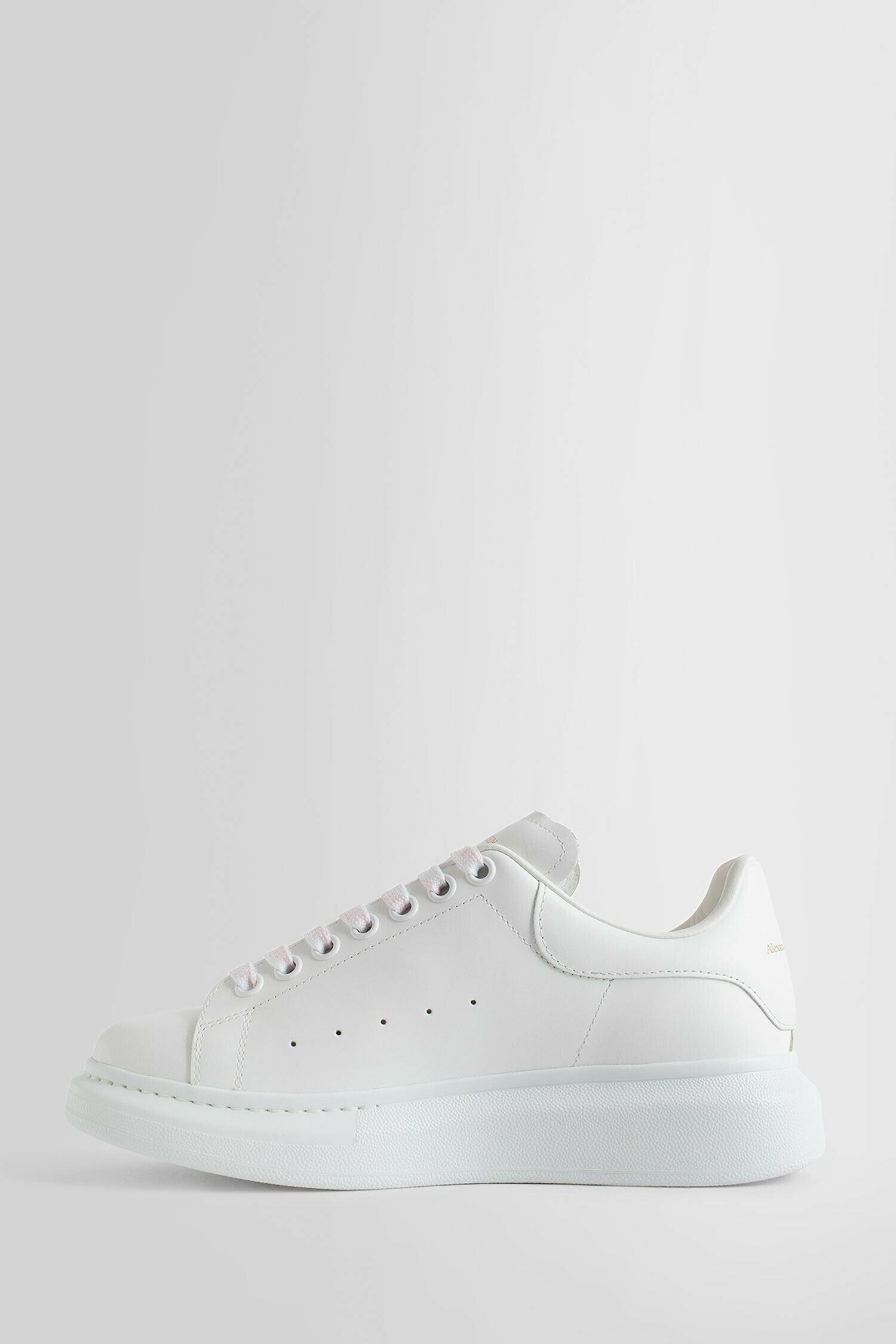 Antonioli ALEXANDER MCQUEEN WOMAN WHITE SNEAKERS Negozio online di fabbrica