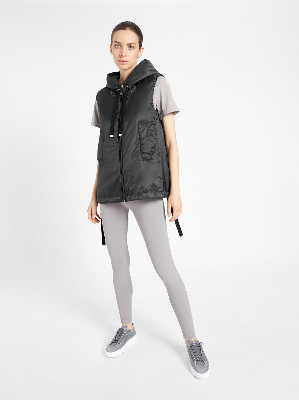 Max Mara Waterproof technical canvas vest Pezzi Unici
