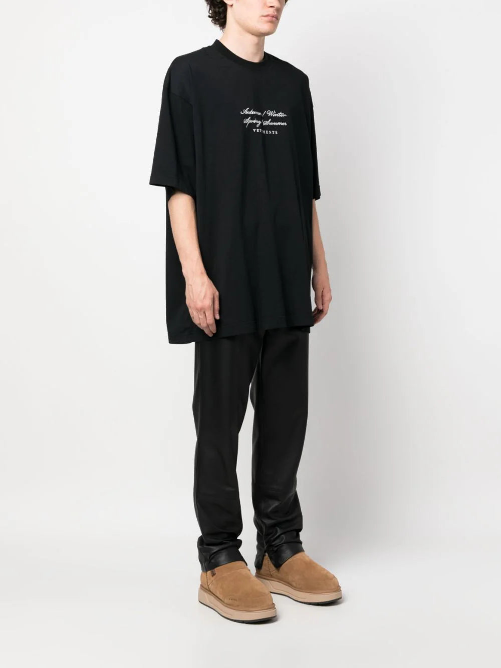 VETEMENTS 4 seasons logo t-shirt Saldi