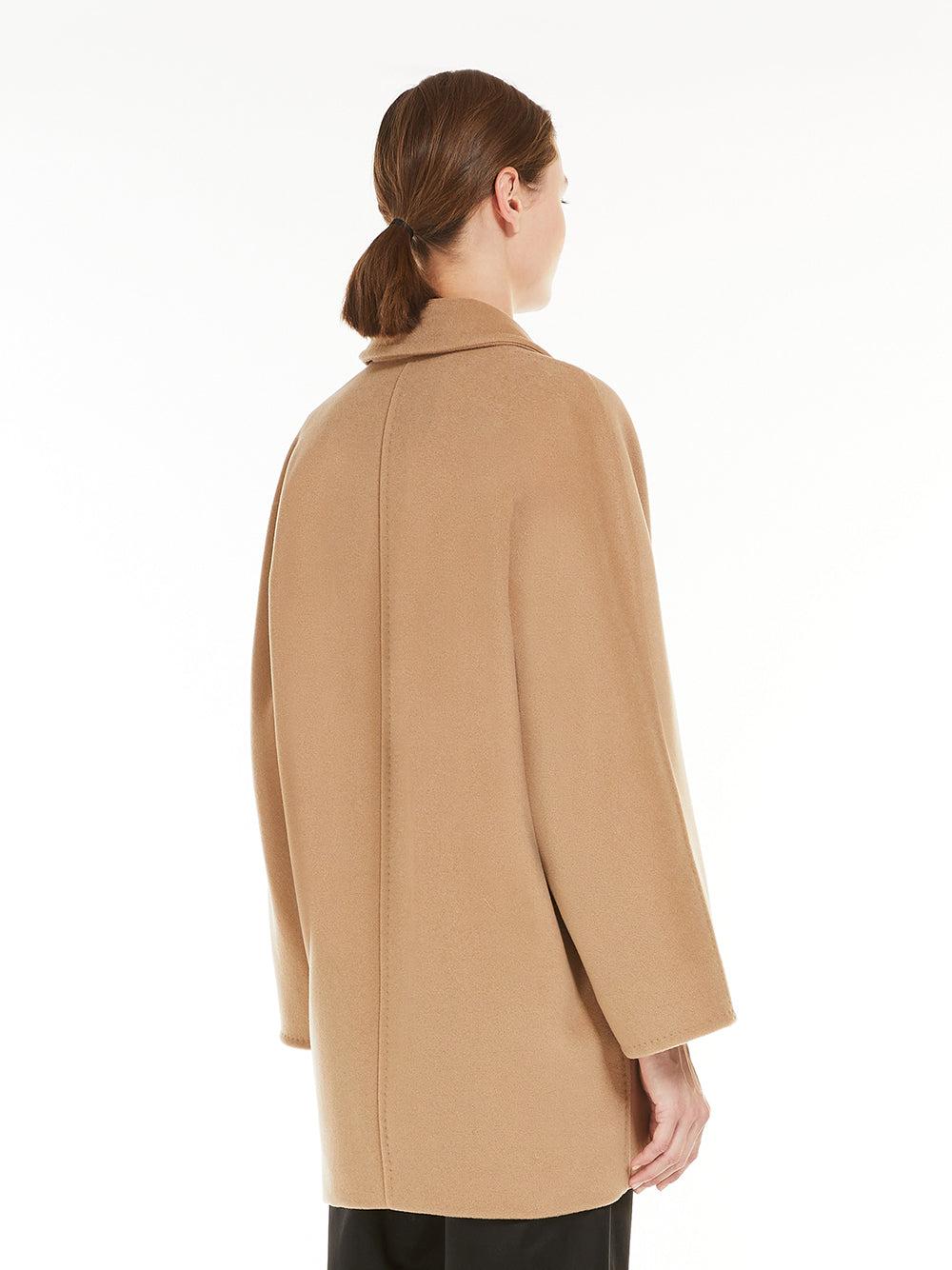 Max Mara 101801 short icon coat Economico