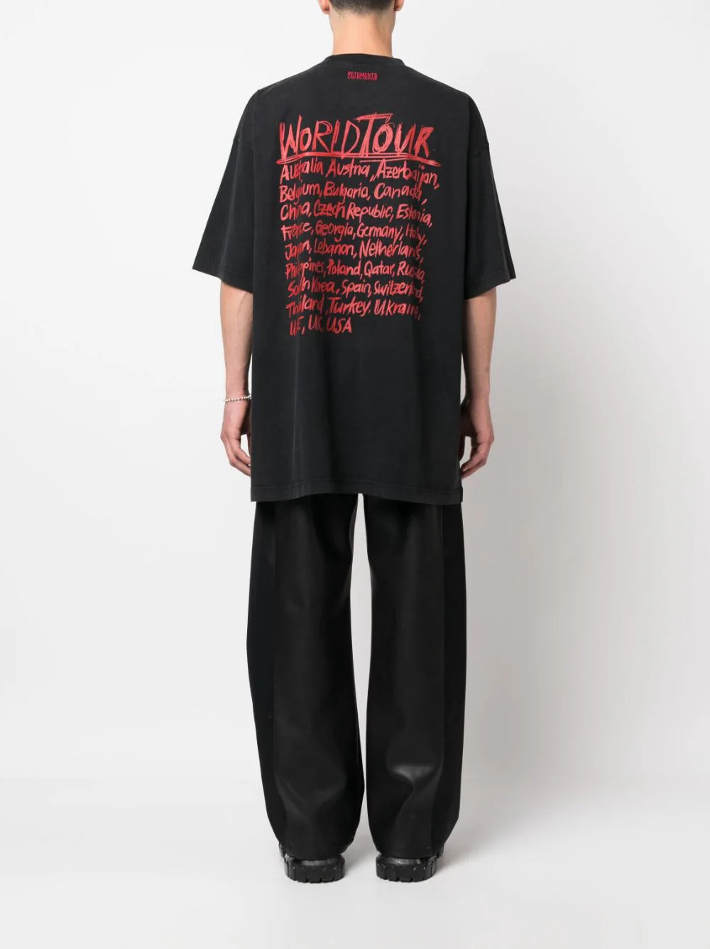 VETEMENTS Worldtour logo t-shirt Rilascio limitato