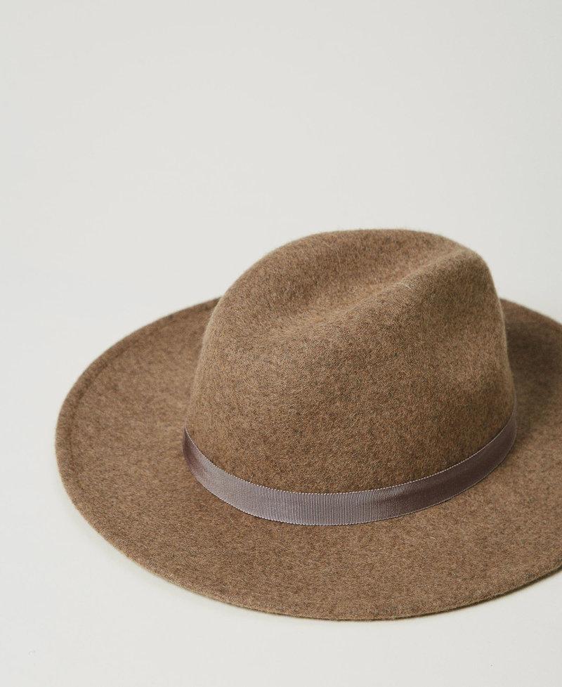 Scee by twin set Cappello in panno con Oval T Shopping Online