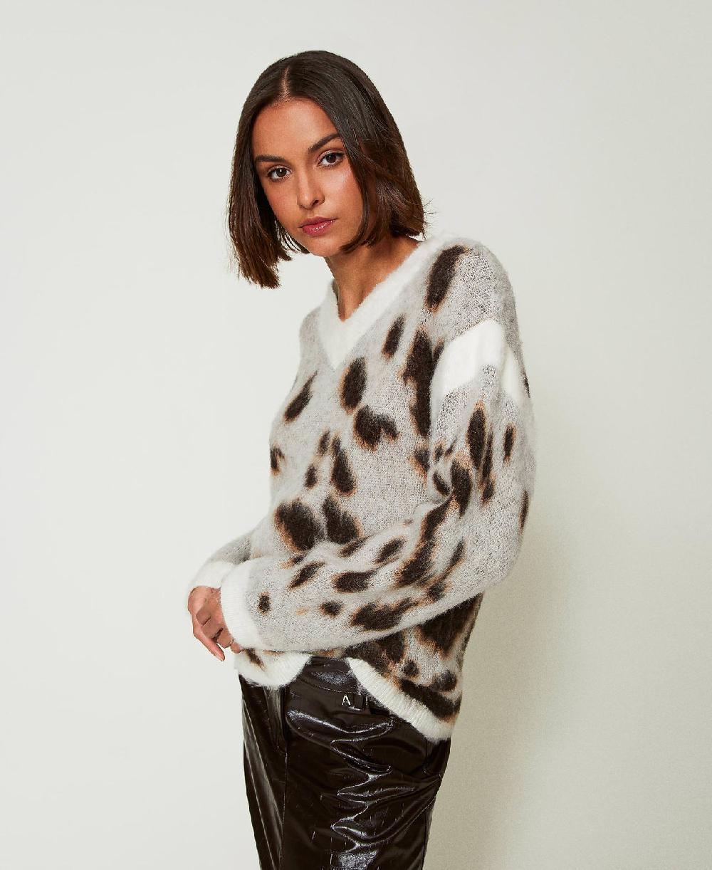 Scee by twin set Maglia jacquard animalier in misto lana Convenienza