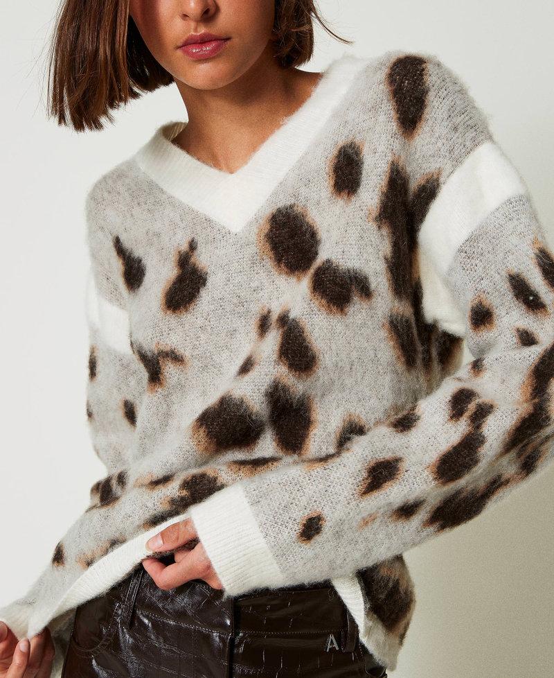 Scee by twin set Maglia jacquard animalier in misto lana Convenienza