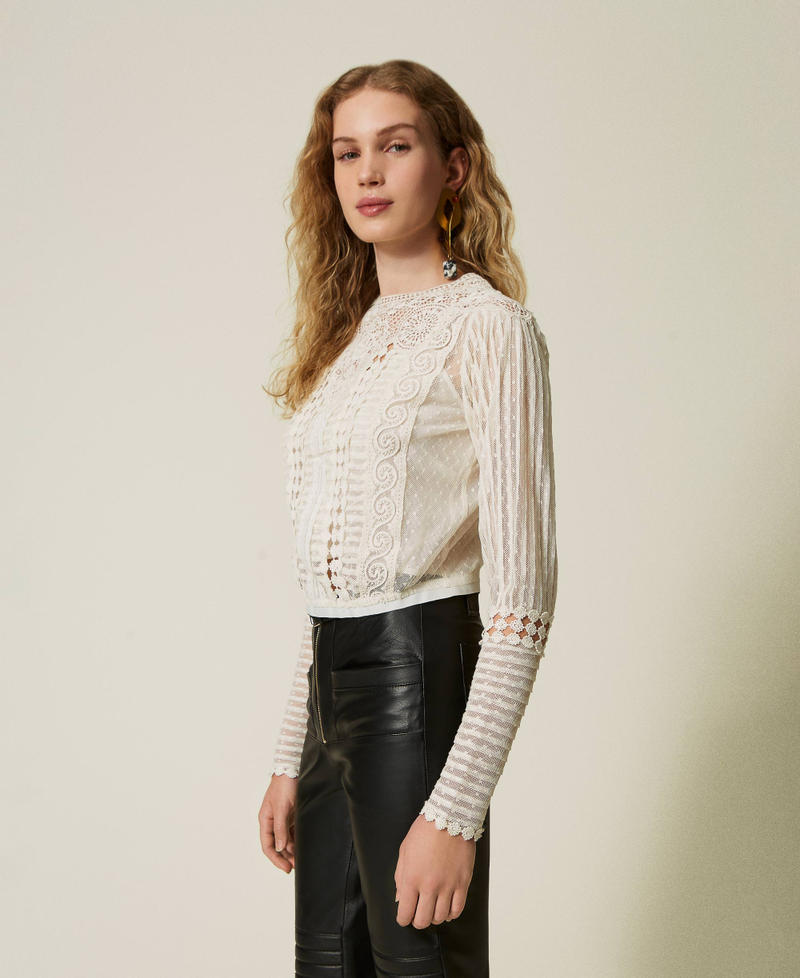 Scee by twin set Blusa in mussola con pizzo e ricami Consegna Veloce