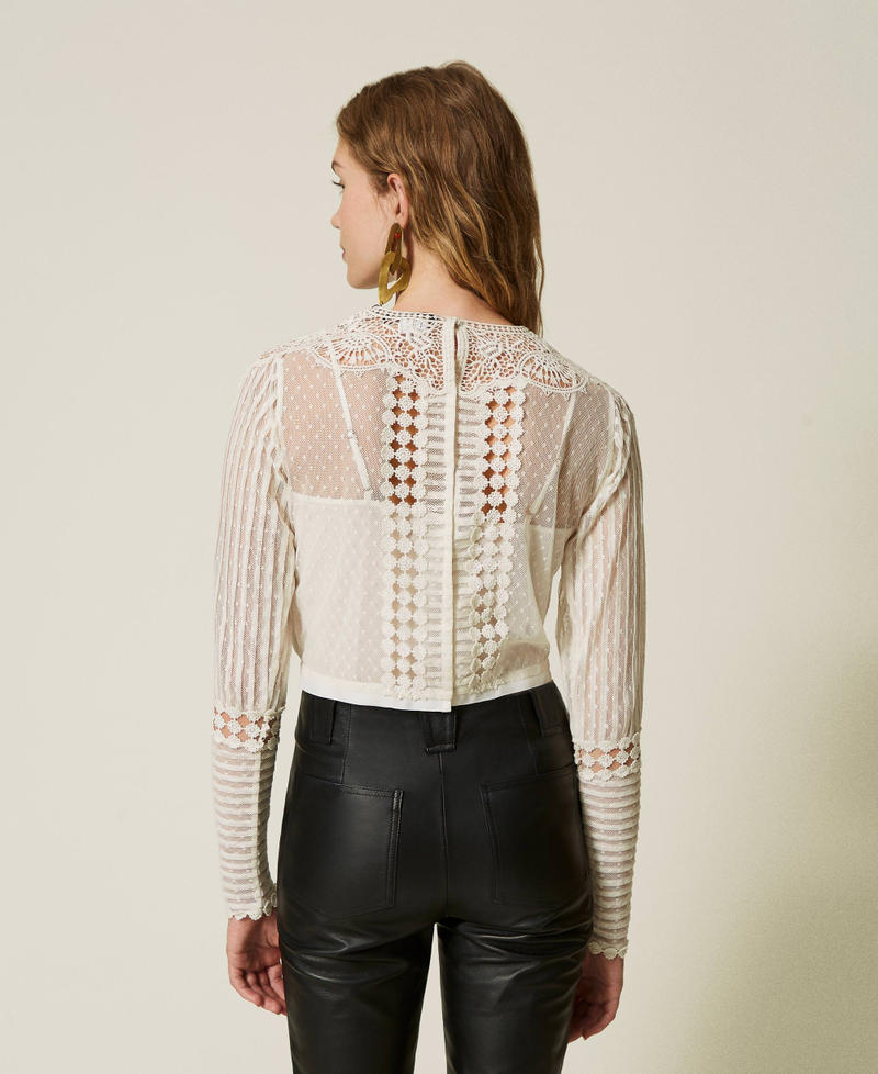 Scee by twin set Blusa in mussola con pizzo e ricami Consegna Veloce