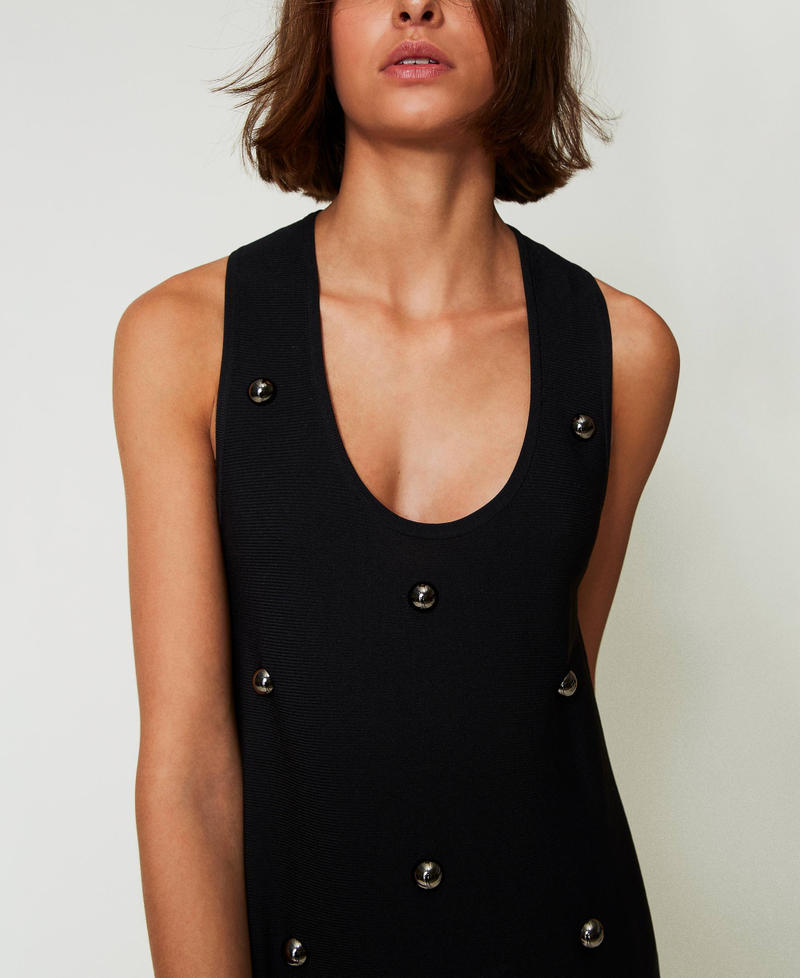 Scee by twin set Abito corto in maglia con borchie In Linea