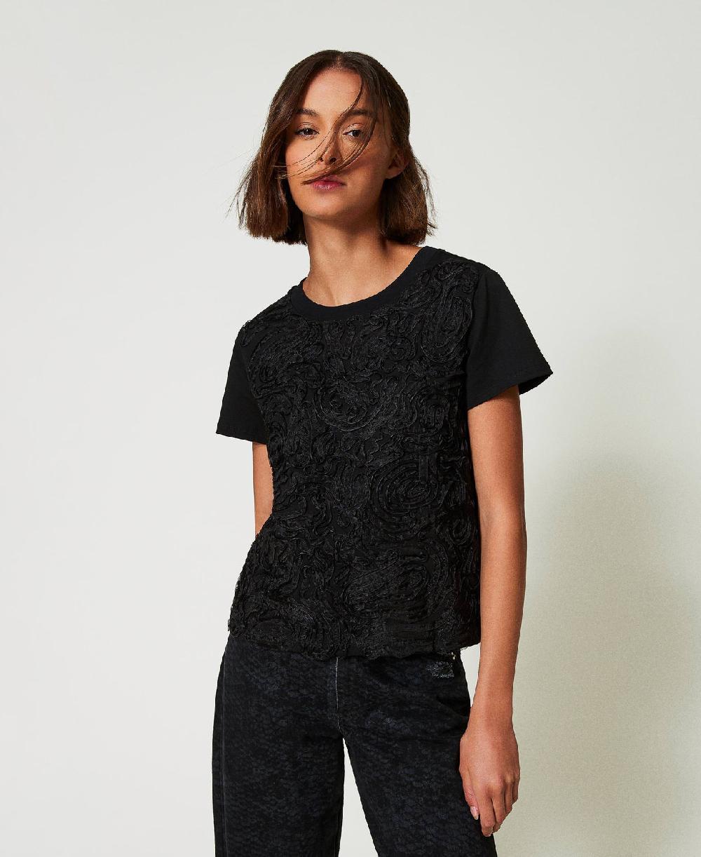 Scee by twin set T-shirt con ricami in organza Fino Al -60%